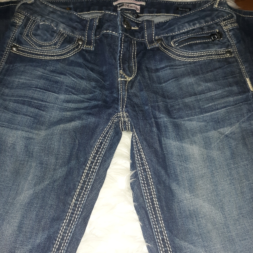 Jeans - Picture 3 of 3